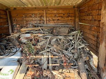 Legna secca in blocco