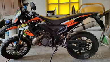 Moto 50 DERBY X-TREME