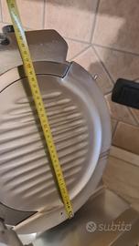 affettatrice e  forno