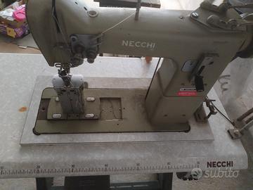 Macchina cucire Necchi 