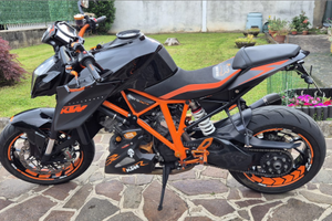 Ktm 1290 super duke 2016
