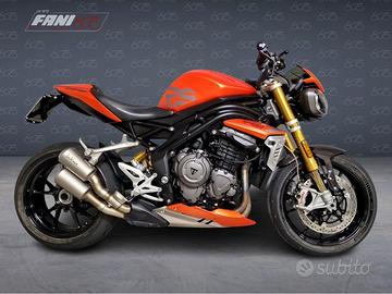 TRIUMPH Speed Triple 1200 Speed Triple 1200 RS