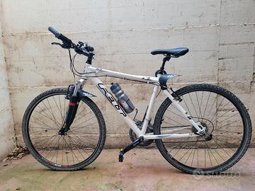 Bici MTB ibrida FELT