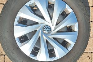 Cerchi originali Volkswagen con gomme invernali