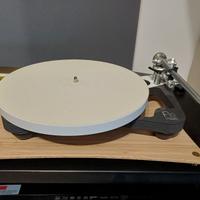 Rega p10
