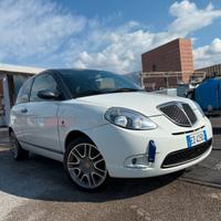 Lancia Ypsilon MomoDesign
