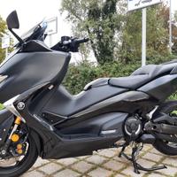 Yamaha T Max 530 - 2017