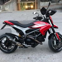 Hyperstrada 821