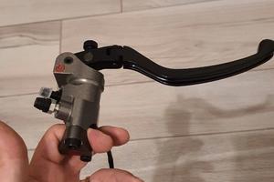 Pompa freno brembo 19x18 cnc