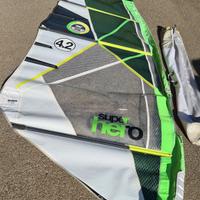 vela windsurf North Sails SuperHero 4.2
