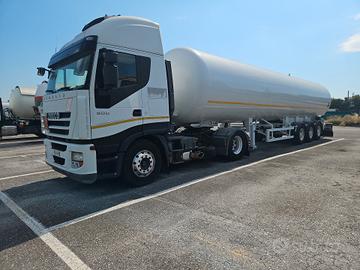 TRATTORE IVECO SM1V5042 \ A36 (RIF. 969)