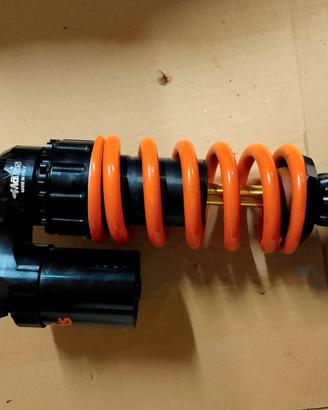 mono per Yamaha R1 07/08