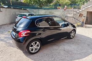 Peugeot 208 Hdi