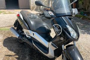 Yamaha Xmax