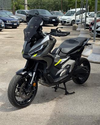Honda X-ADV 750