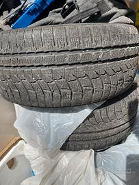 Gomme 225/40 ZR18 92Y