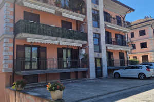 Appartamento con box e posto auto