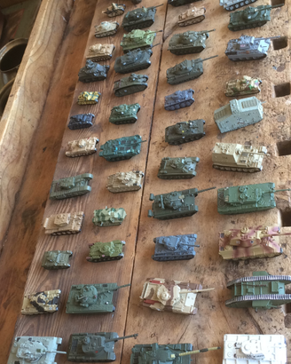 Carri armati di ferro modellini vintage