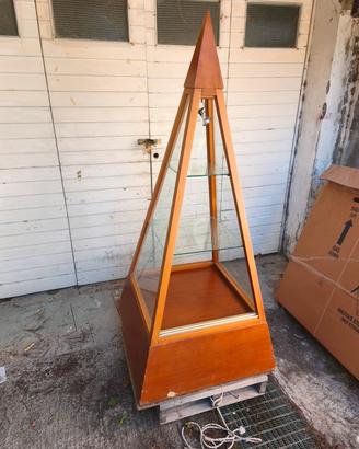 Vetrina piramide vintage in legno e vetro