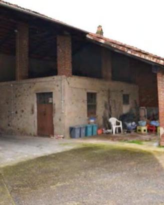 Immobile in asta di 1271 m² con più di 5 locali e 