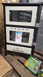 Stufa a Legna 22kw con Forno Scalda 170mq 