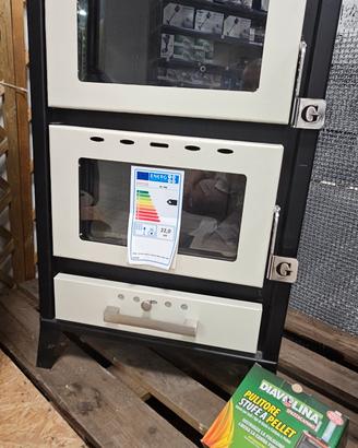 Stufa a Legna 22kw con Forno Scalda 170mq 