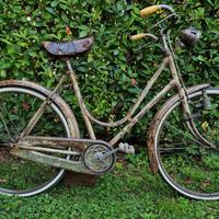 Bici epoca restaurata marca Viscontea