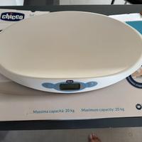 Bilancia digitale per neonati