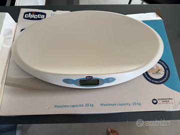 Bilancia digitale per neonati