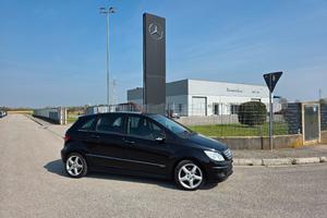 Mercedes B200 CDI cambio manuale 