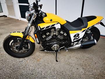 VMAX 1200 YAMAHA