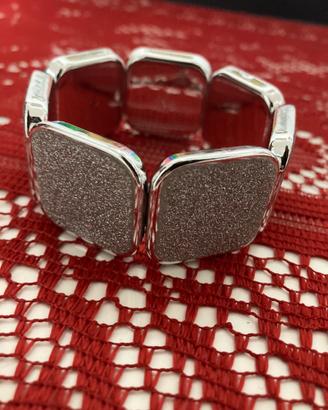 Bracciale argentato elasticizzato