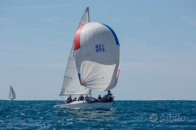 Barca a vela J24