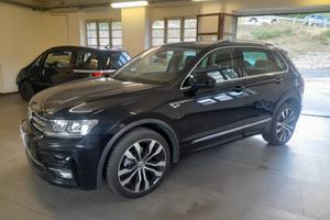 Volkswagen Tiguan 2.0 TDI SCR 4MOTION Sport R-Line