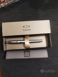 Penna Parker Stainless Steel + Confezione Original