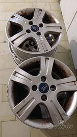 Cerchioni in lega originali Ford