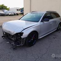 Audi A4 B8 2.7 2WD Demolita - Per Ricambi