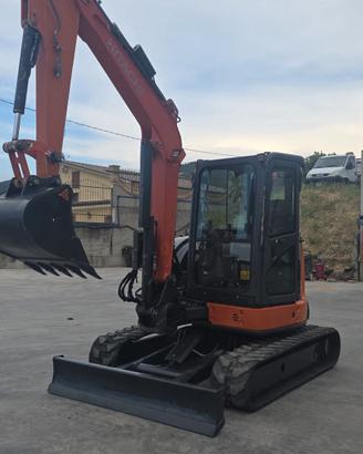MINIESCAVATORE HITACHI ZAXIS 55U