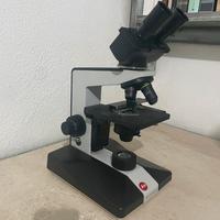 Microscopio Leitz leica Biomed