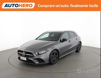 MERCEDES-BENZ A 180 YD55079