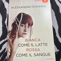 Bianca come il latte rossa come il sangue