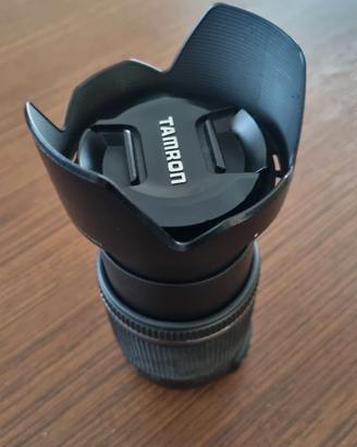 Tamron 18-200mm F/3,5-6,3.