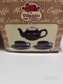 set teiera e tazze
