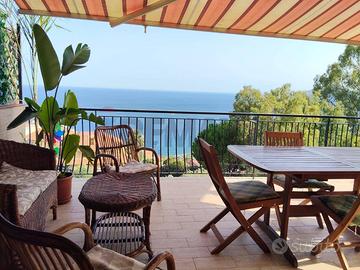 Appartamento - Letojanni