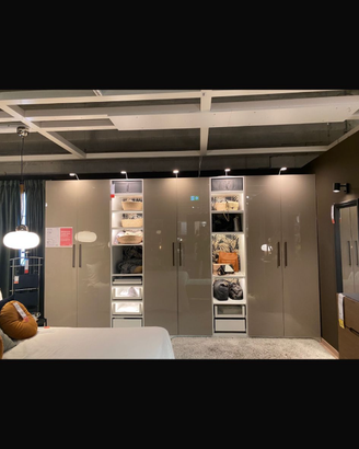 armadio Ikea laccato a 5 ante