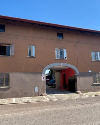 CASA IN LINEA CON AMPI SPAZI