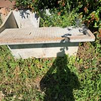 pila di cemento a 2 buche 