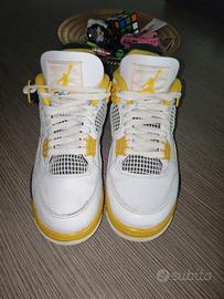 Jordan 4 retro vivid Sulfur