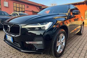 VOLVO XC60 B4(d) 197CV AUT. Mom.Core (AUTOCARRO