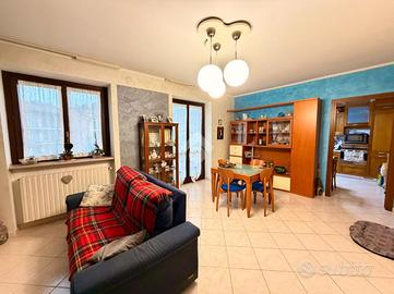 3 LOCALI A GASSINO TORINESE